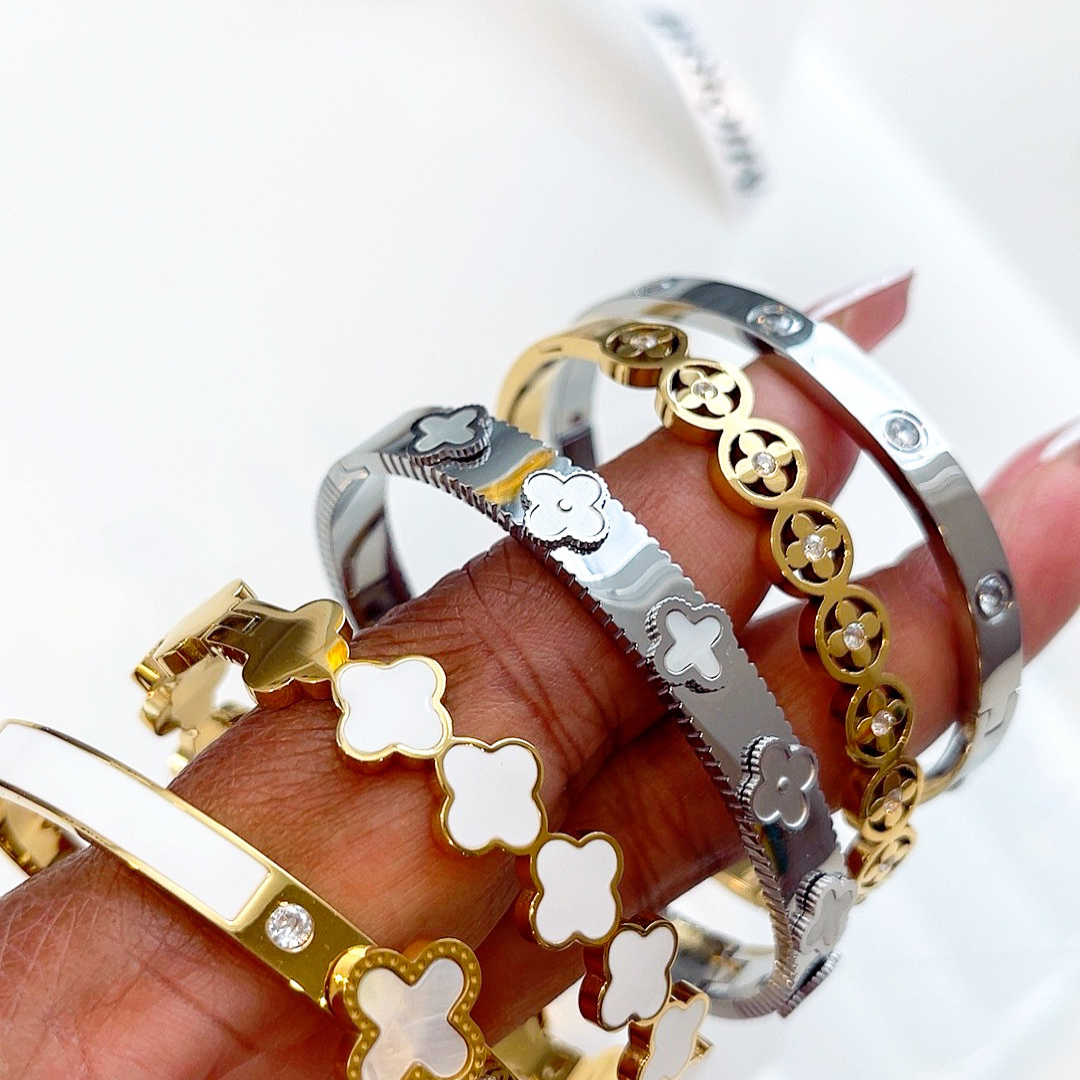 Bobbie Clover Bracelet