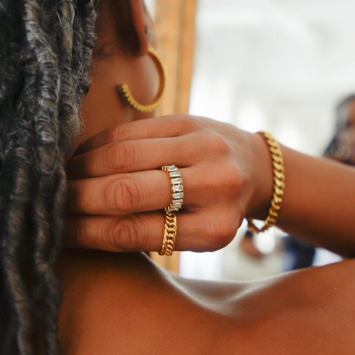 Rocky Twist Ring